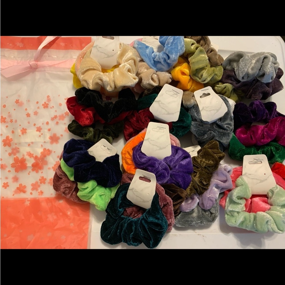 36 Hair Scrunchieies NEW - Picture 3 of 3